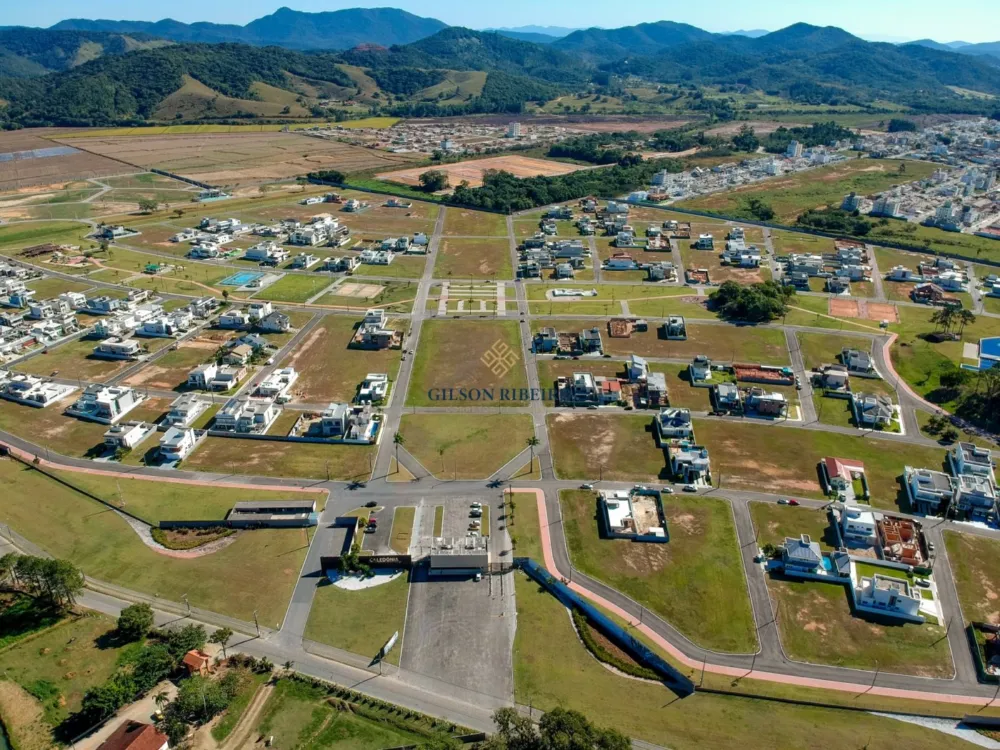 Terreno para Venda no caledônia em Camboriú