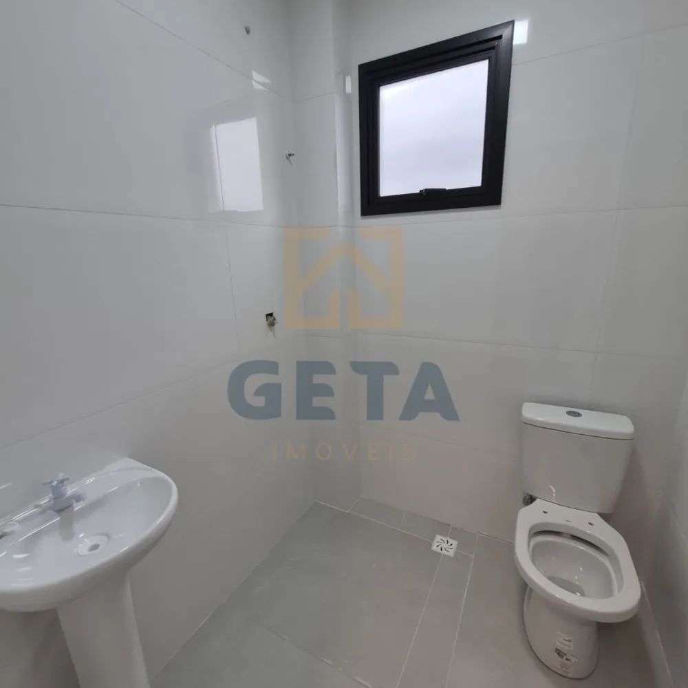 🏡✨ SOBRADOS DE ALTO PADRÃO NO BAIRRO SANTA REGINA — CAMBORIÚ