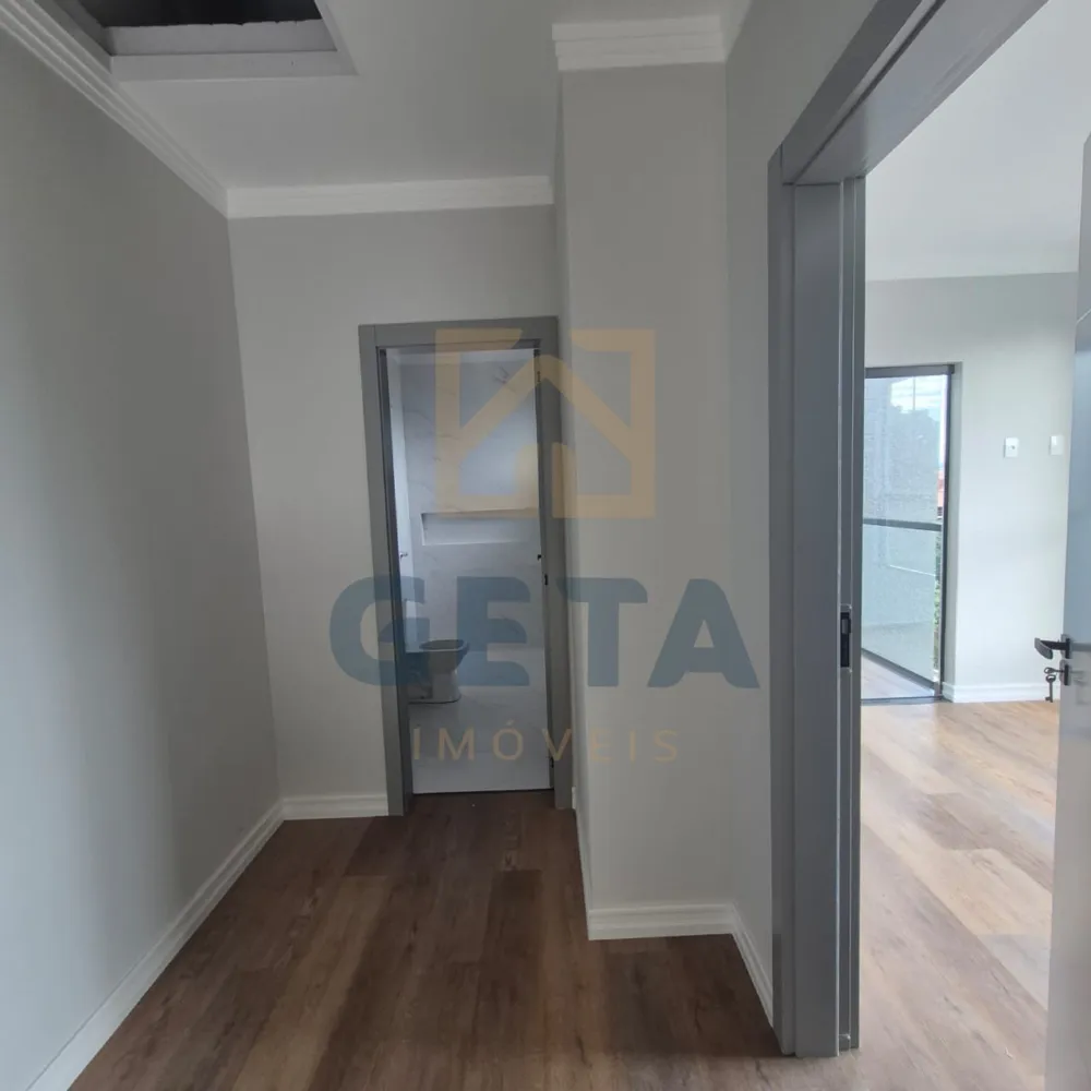 Sobrado com piscina e excelente espaço externo — oportunidade imperdível