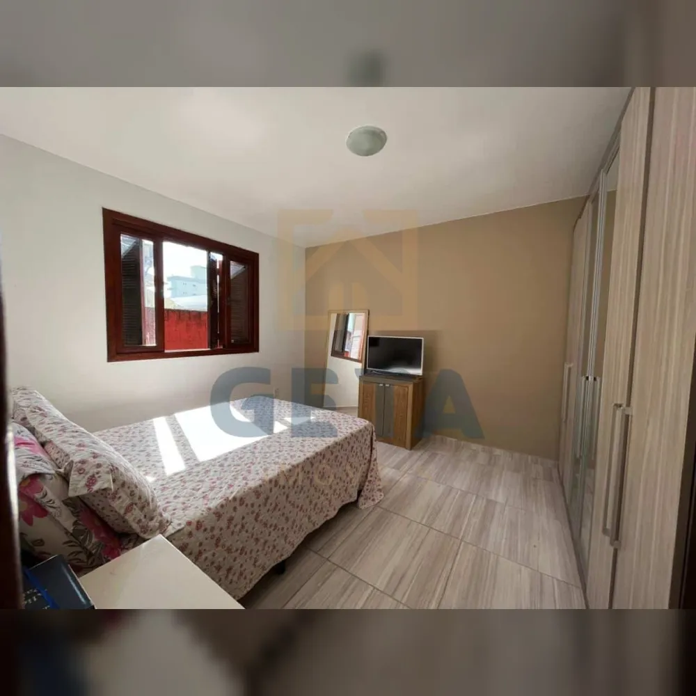 Casa 3 quartos para Venda no bairro Perequê em Porto Belo