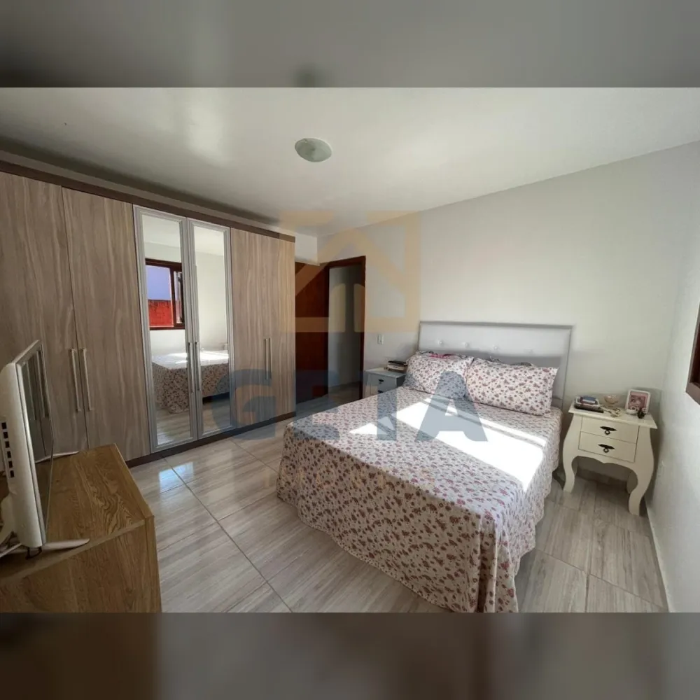 Casa 3 quartos para Venda no bairro Perequê em Porto Belo