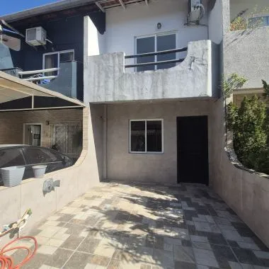 Sobrado 2 quartos para Venda no bairro Nova Esperança em Balneário Camboriú Sobrado 2 quartos para Venda no bairro Nova Esperança em Balneário Camboriú