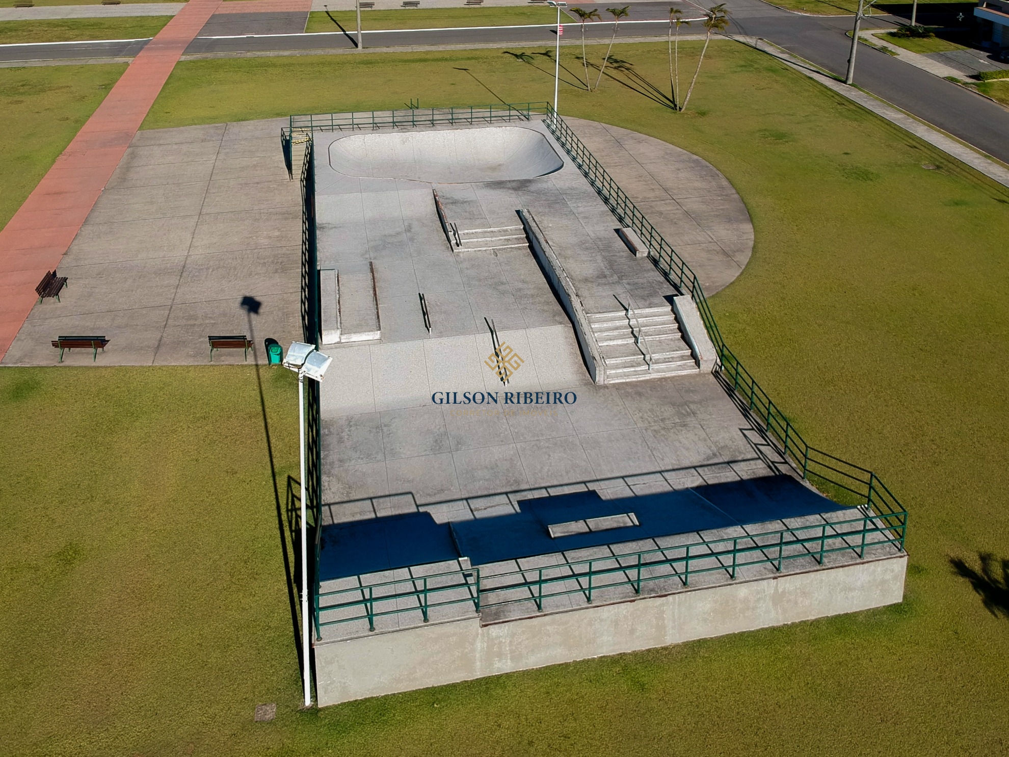 Casa, 4 quartos, 270 m² - Foto 33