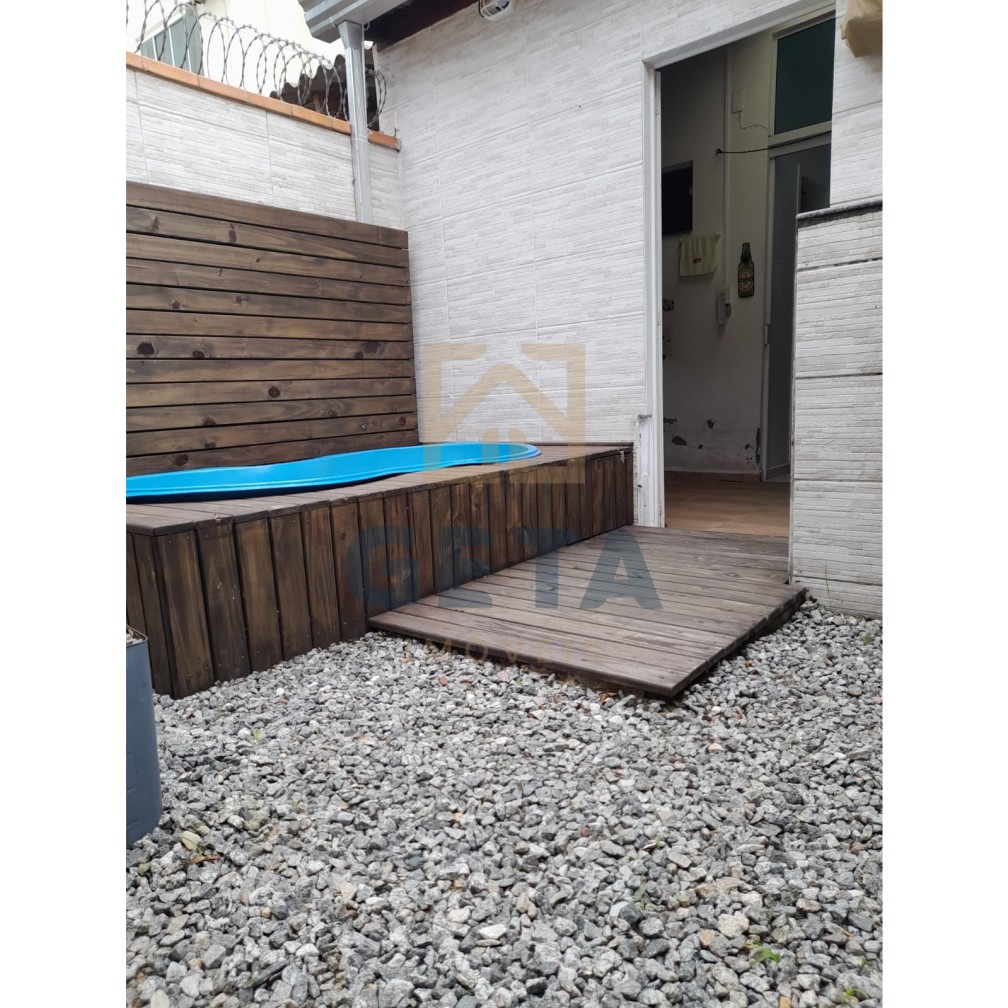 Sobrado à venda no Centro de Camboriú – Conforto, praticidade e lazer para sua família!