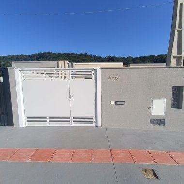 Casa 2 quartos para Venda no bairro Jardim Moriah em Camboriú