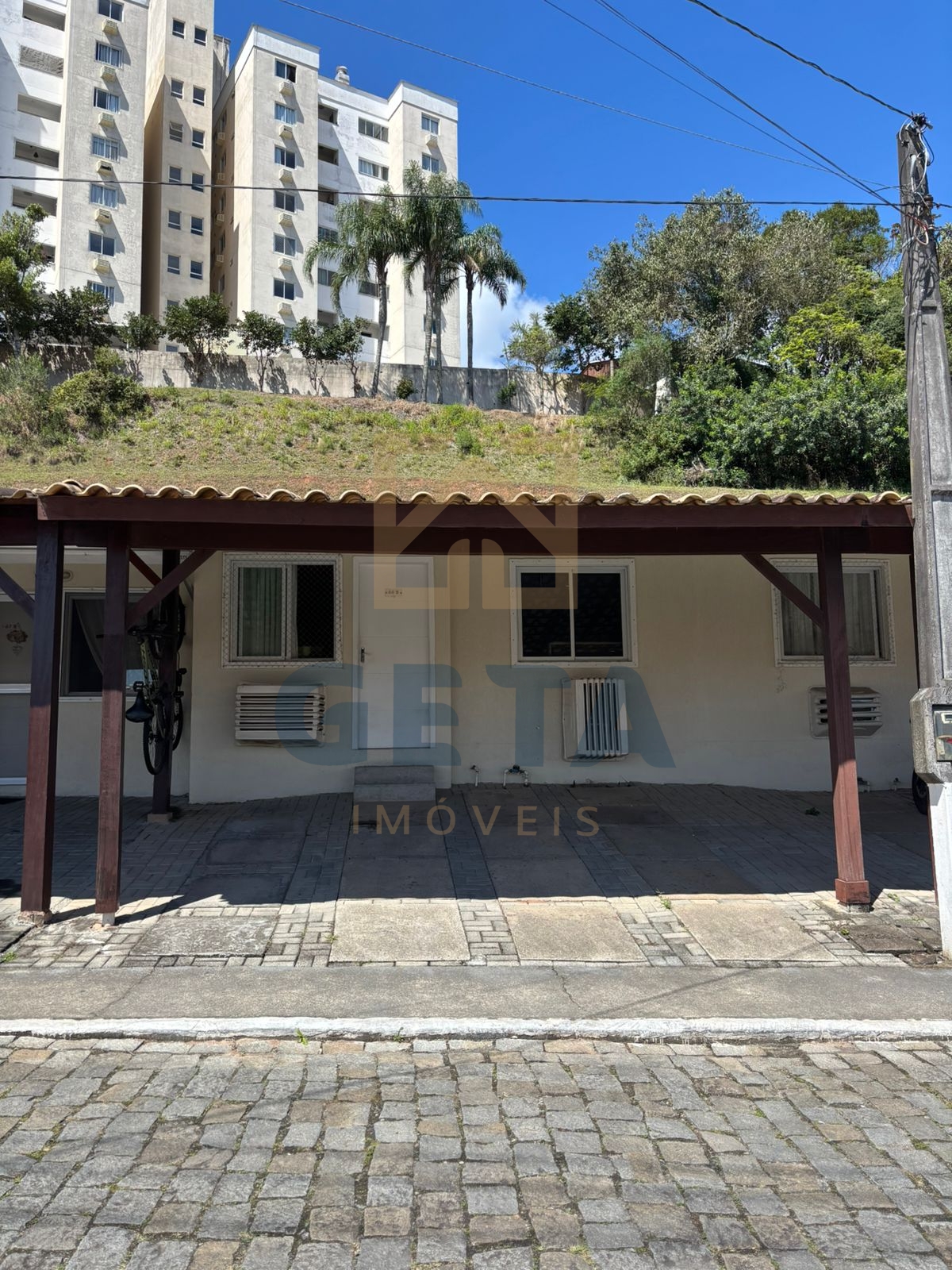 Casa 2 quartos para venda no bairro Lídia Duarte em Camboriú