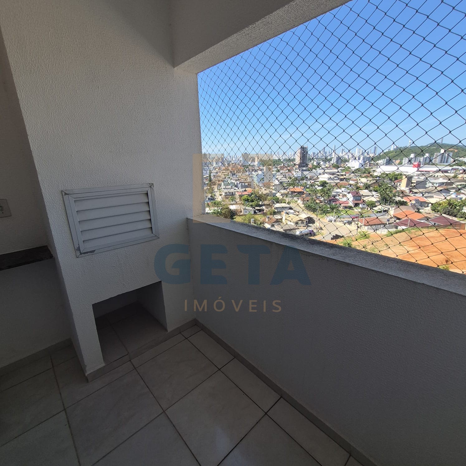 Apartamento 2 quartos para Venda no bairro Lídia Duarte em Camboriú