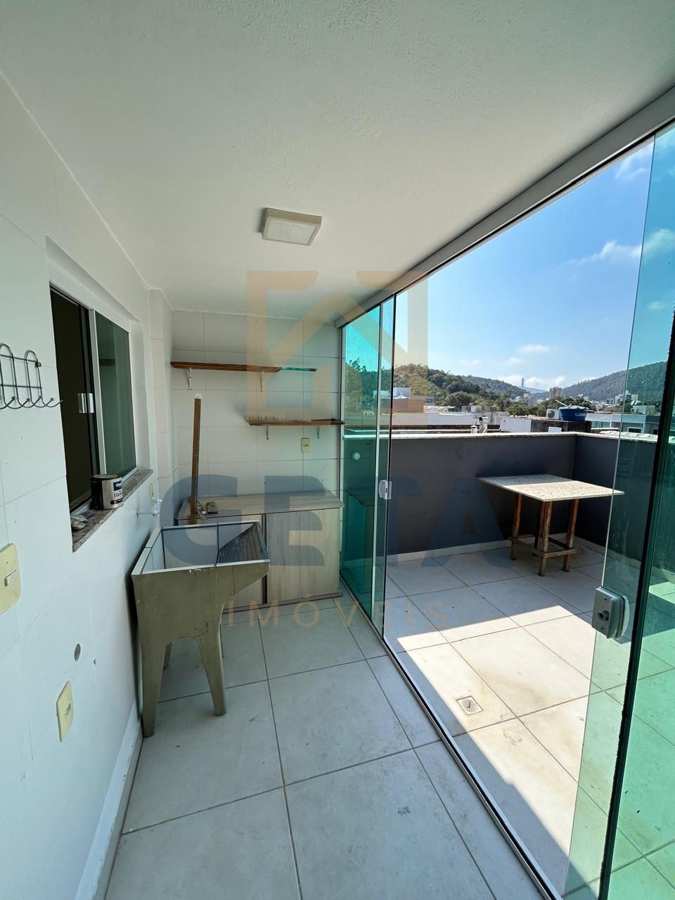 Sobrado Triplex à venda | Camboriú – Bairro Rio Pequeno