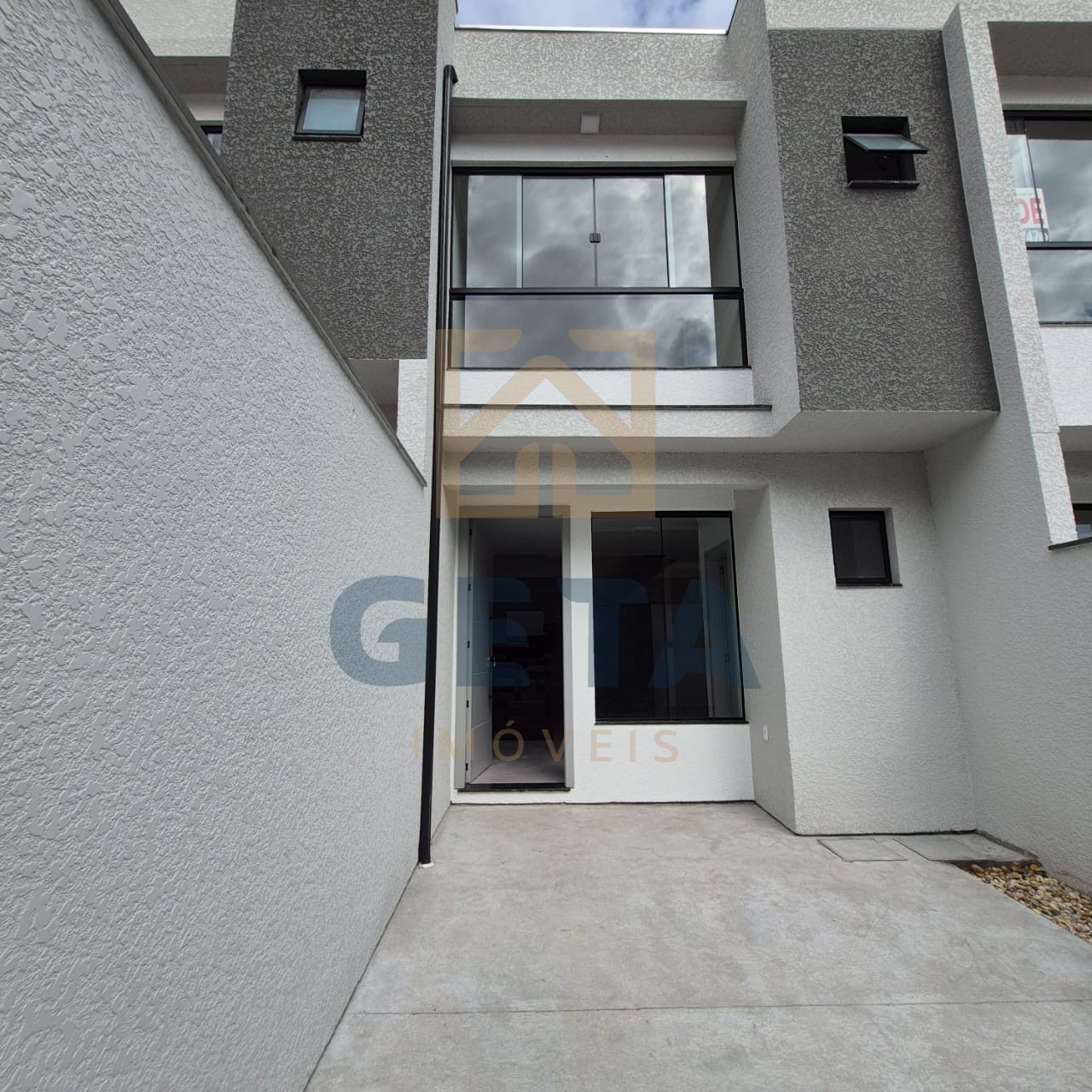 Sobrado moderno e funcional — ótima oportunidade