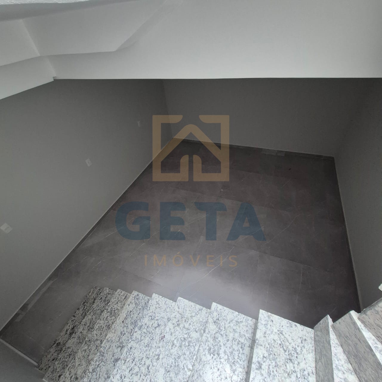 Sobrado moderno e funcional — ótima oportunidade