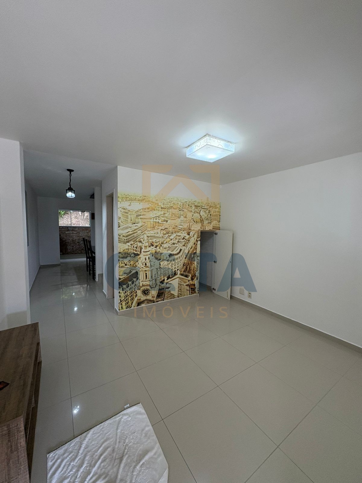 Sobrado para Locação no Condomínio Colina do Cedro 