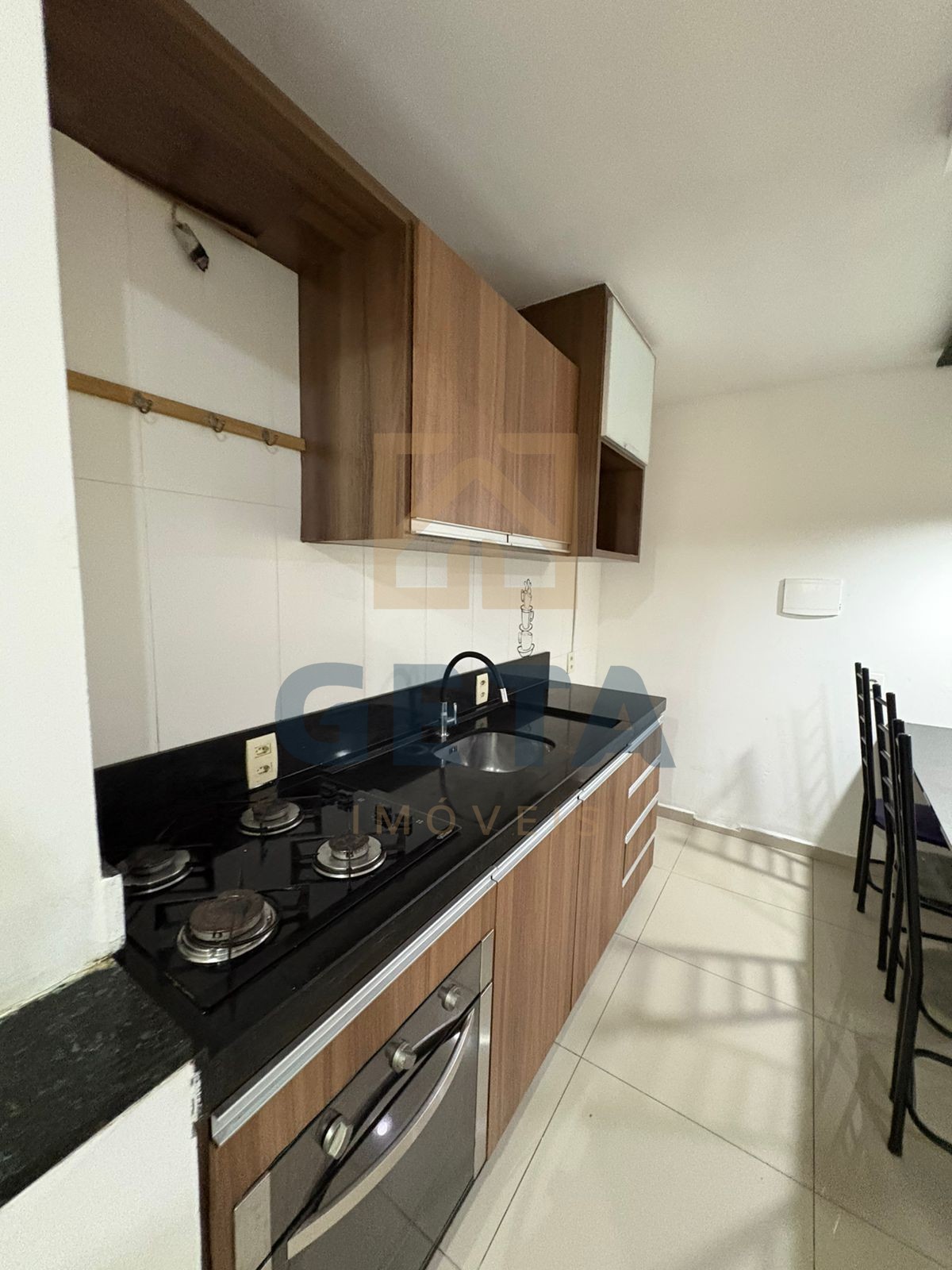 Sobrado para Locação no Condomínio Colina do Cedro 