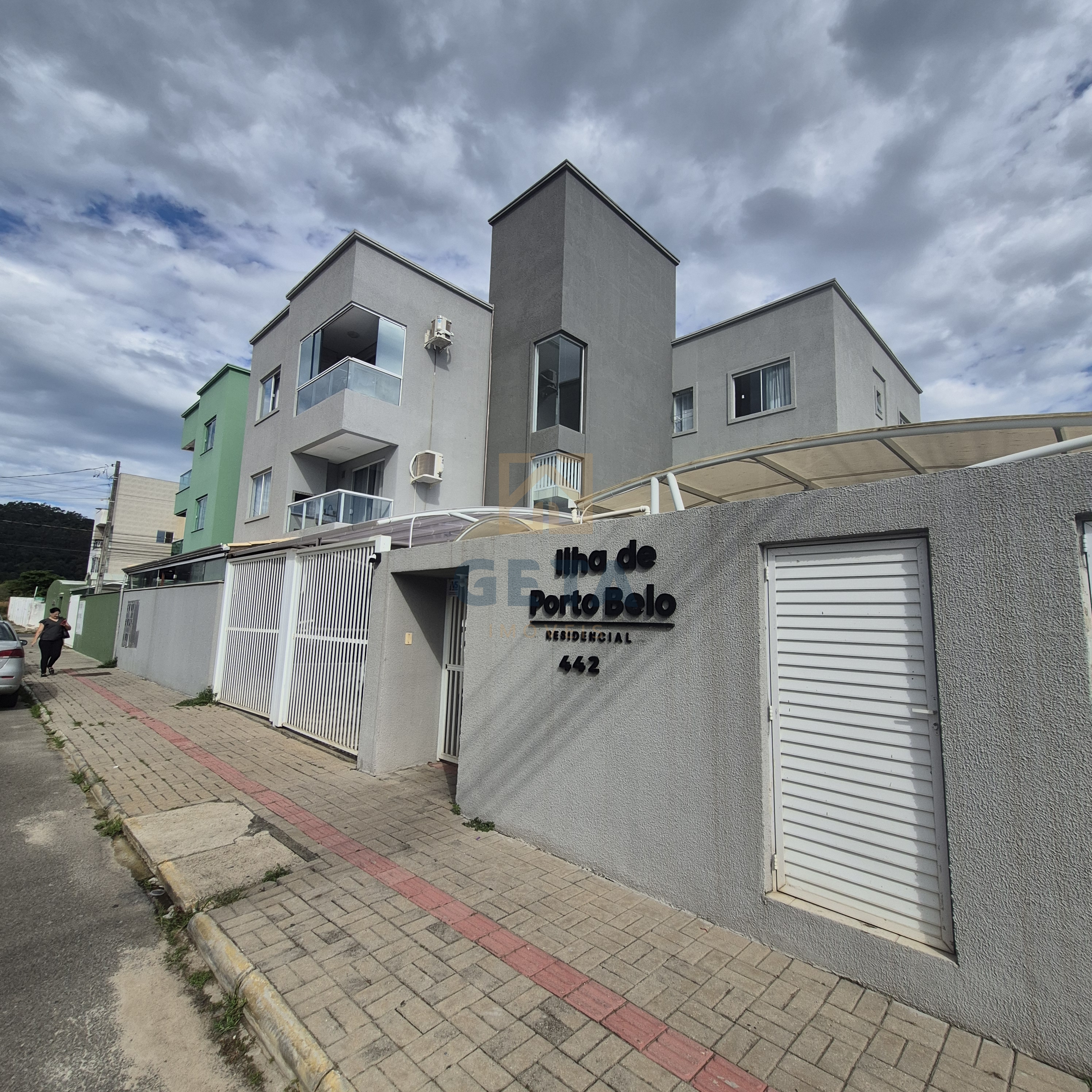 Apartamento 2 quartos para Locação Anual no bairro Rio Pequeno em Camboriú