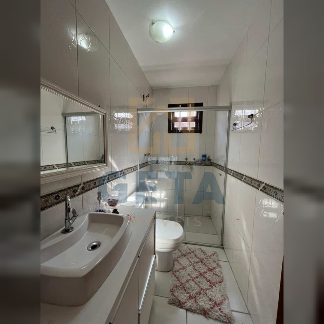 Casa, 3 quartos, 210 m² - Foto 11