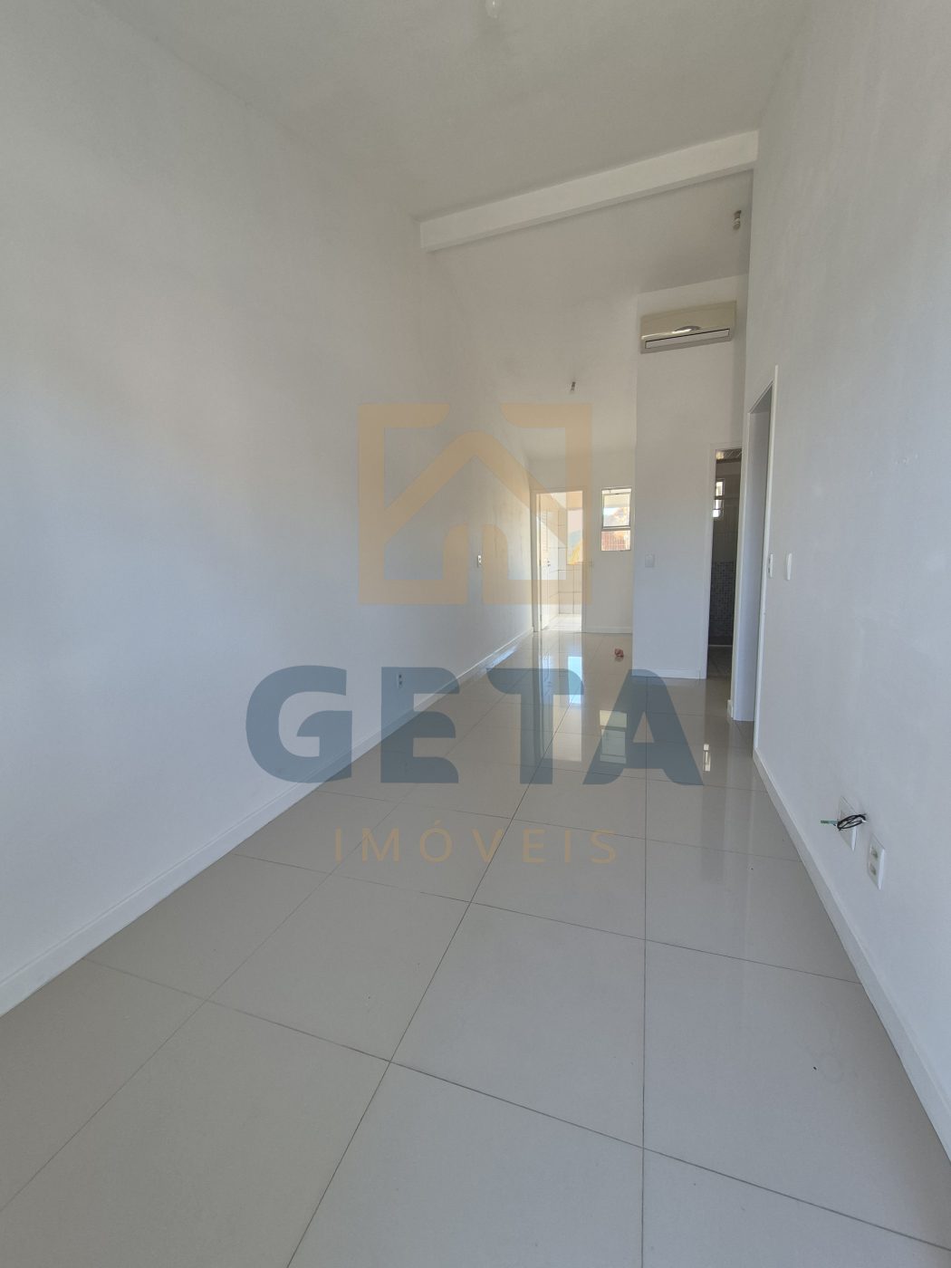 Casa 2 quartos para Locação Anual no bairro Lídia Duarte em Camboriú