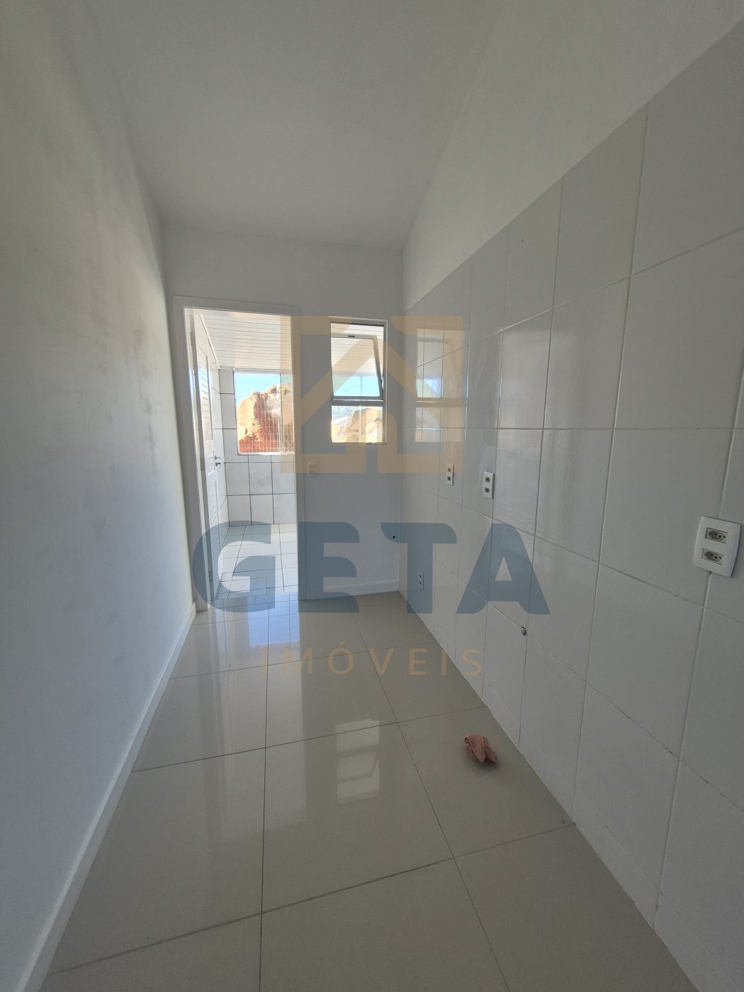 Casa 2 quartos para Locação Anual no bairro Lídia Duarte em Camboriú