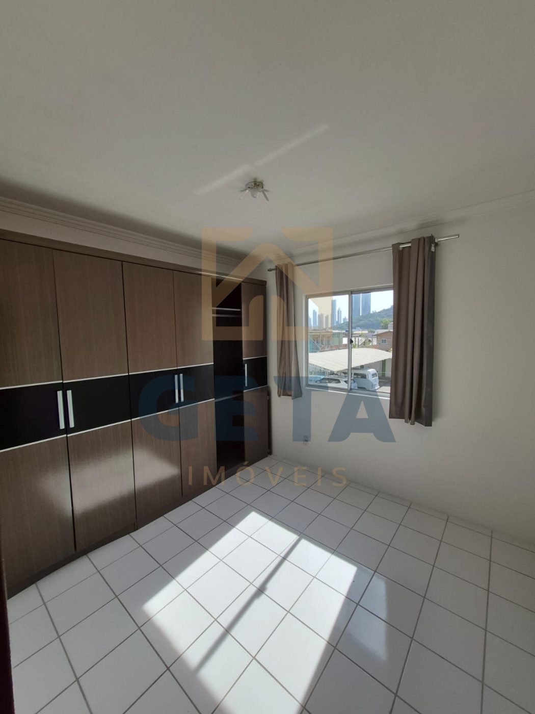 Apartamento para Aluguel – Residencial Bella Praia II, Balneário Camboriú