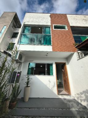 Sobrado 2 suítes para Venda no bairro Santa Regina  em Camboriú