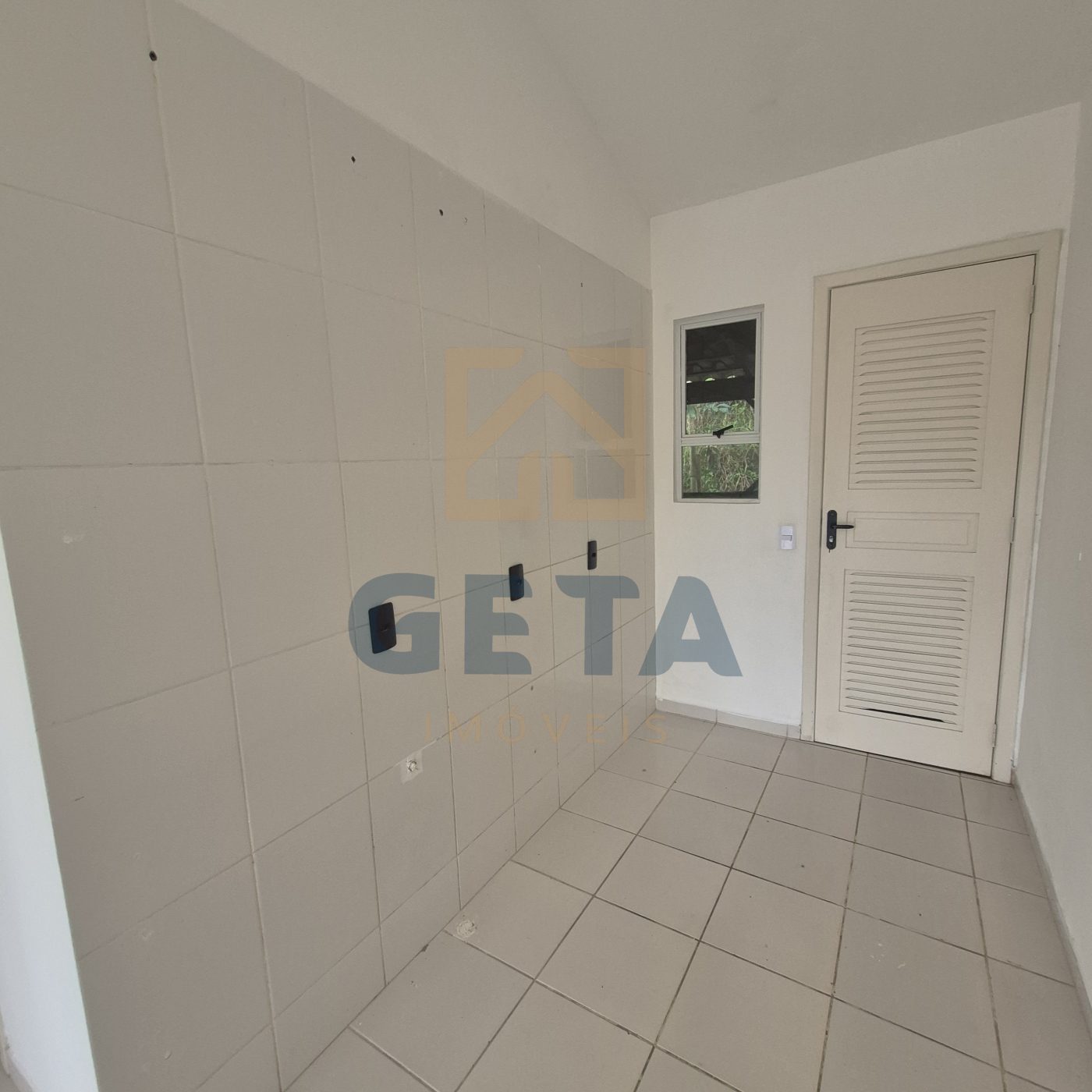 Casa 2 quartos para Venda no bairro Lídia Duarte em Camboriú