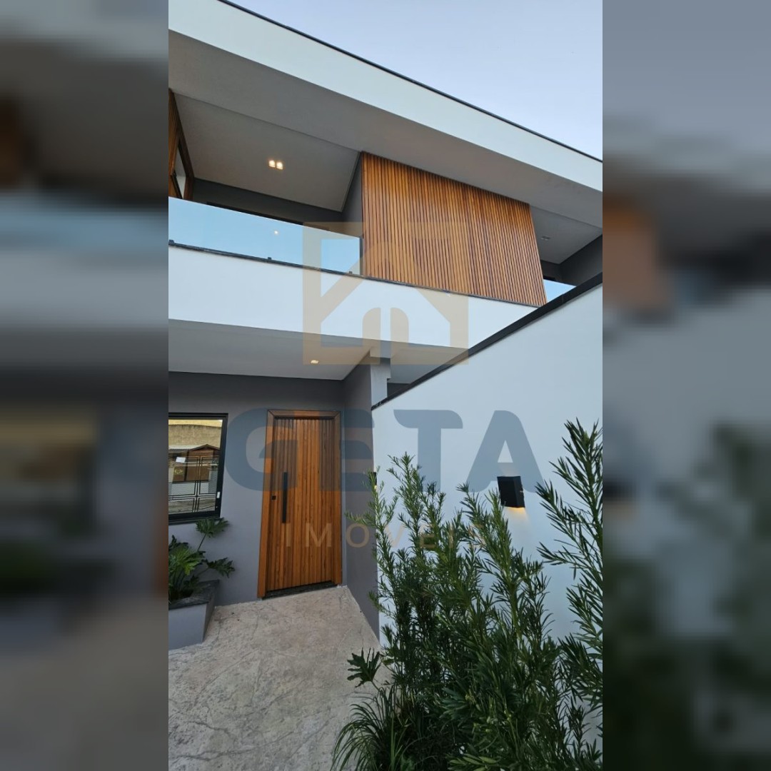 Sobrado recém-pronto no Rio Pequeno, em Camboriú