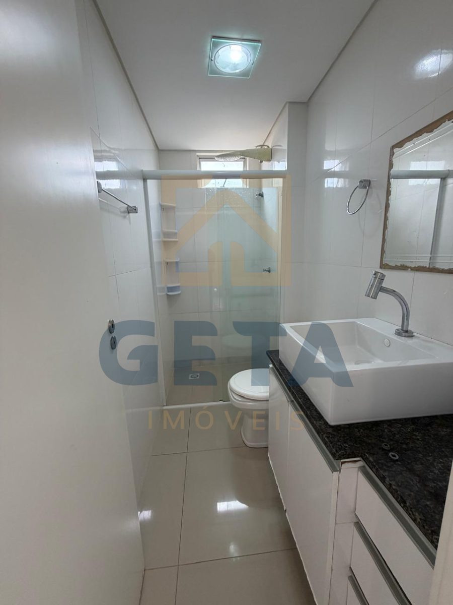 Apartamento 2 quartos para Locação Anual no bairro Lídia Duarte em Camboriú