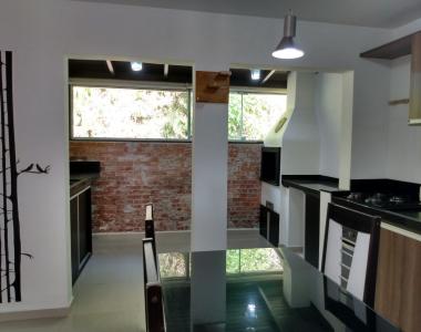 Sobrado em Condomínio para Venda em Camboriú / SC no bairro Lídia Duarte