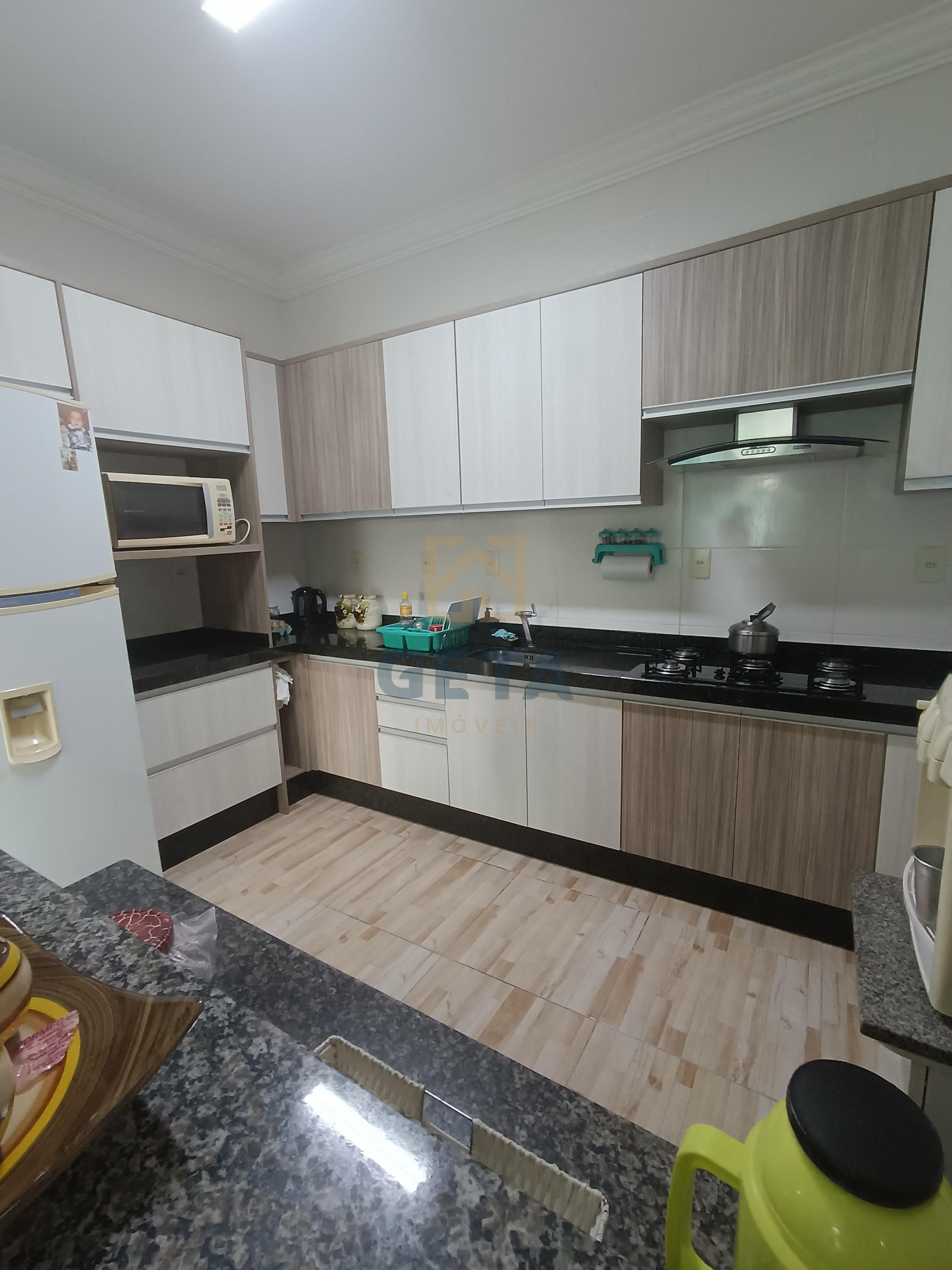  Encantadora Casa em Cedros, Camboriú com 80 m² de área privativa