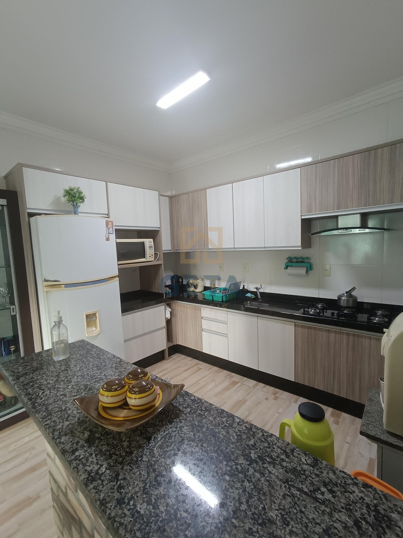  Encantadora Casa em Cedros, Camboriú com 80 m² de área privativa