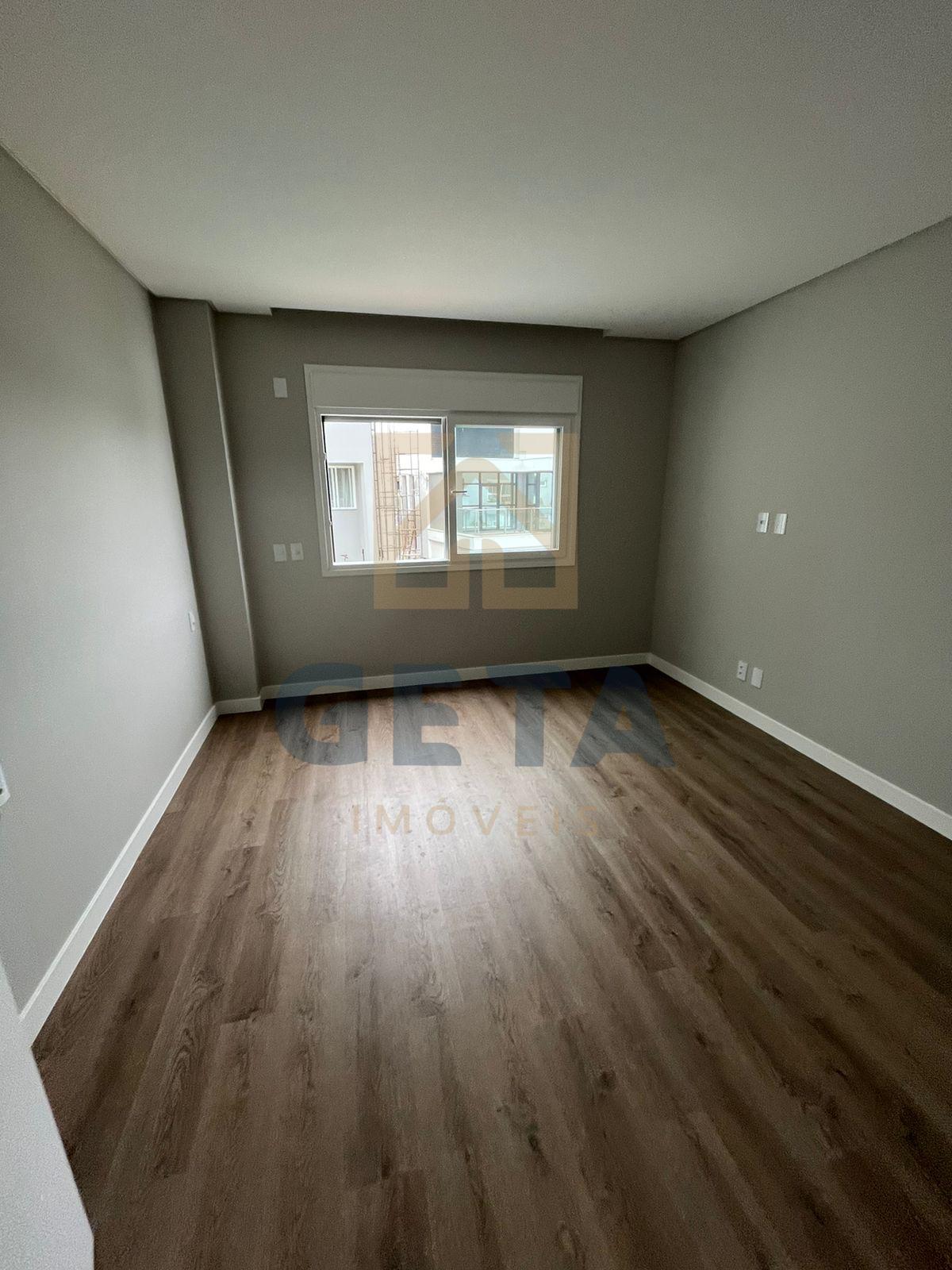 Casa, 4 quartos, 270 m² - Foto 9