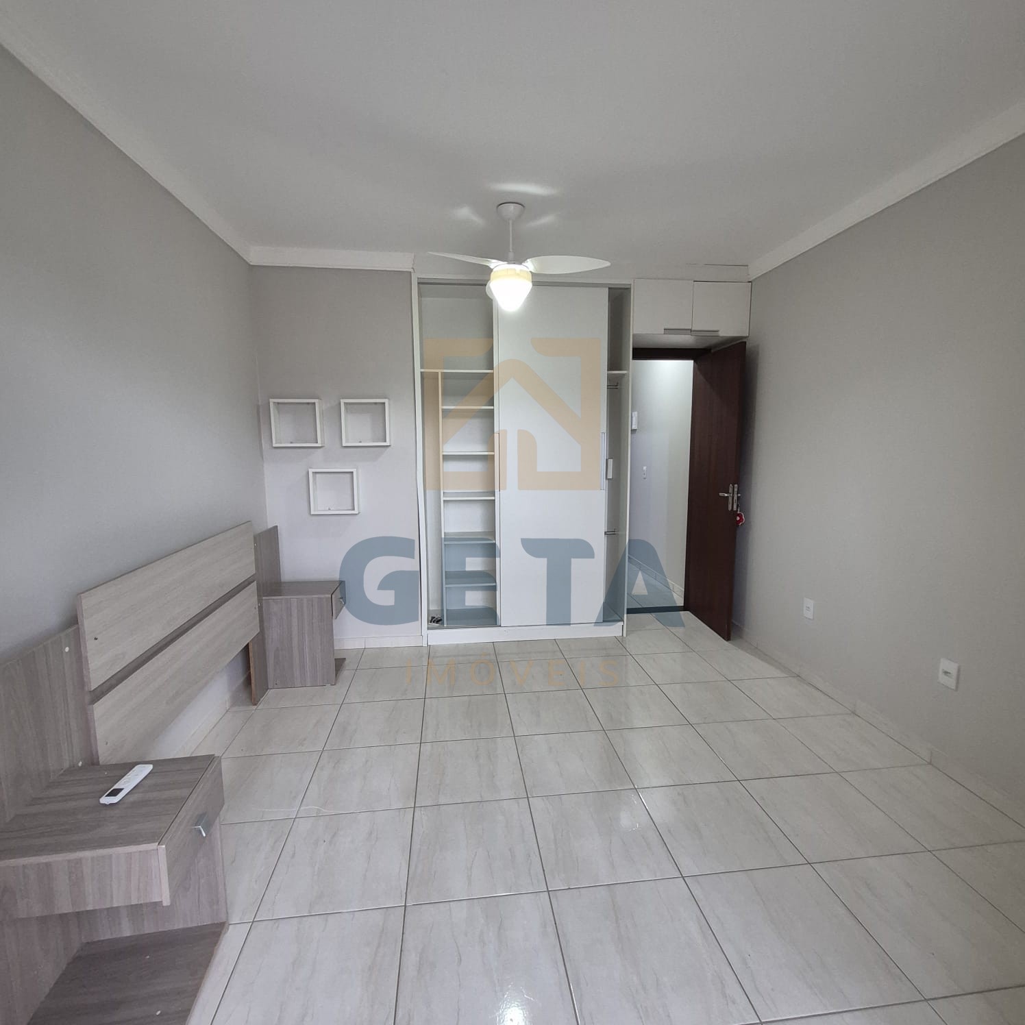 Sobrado 2 quartos para Locação Anual