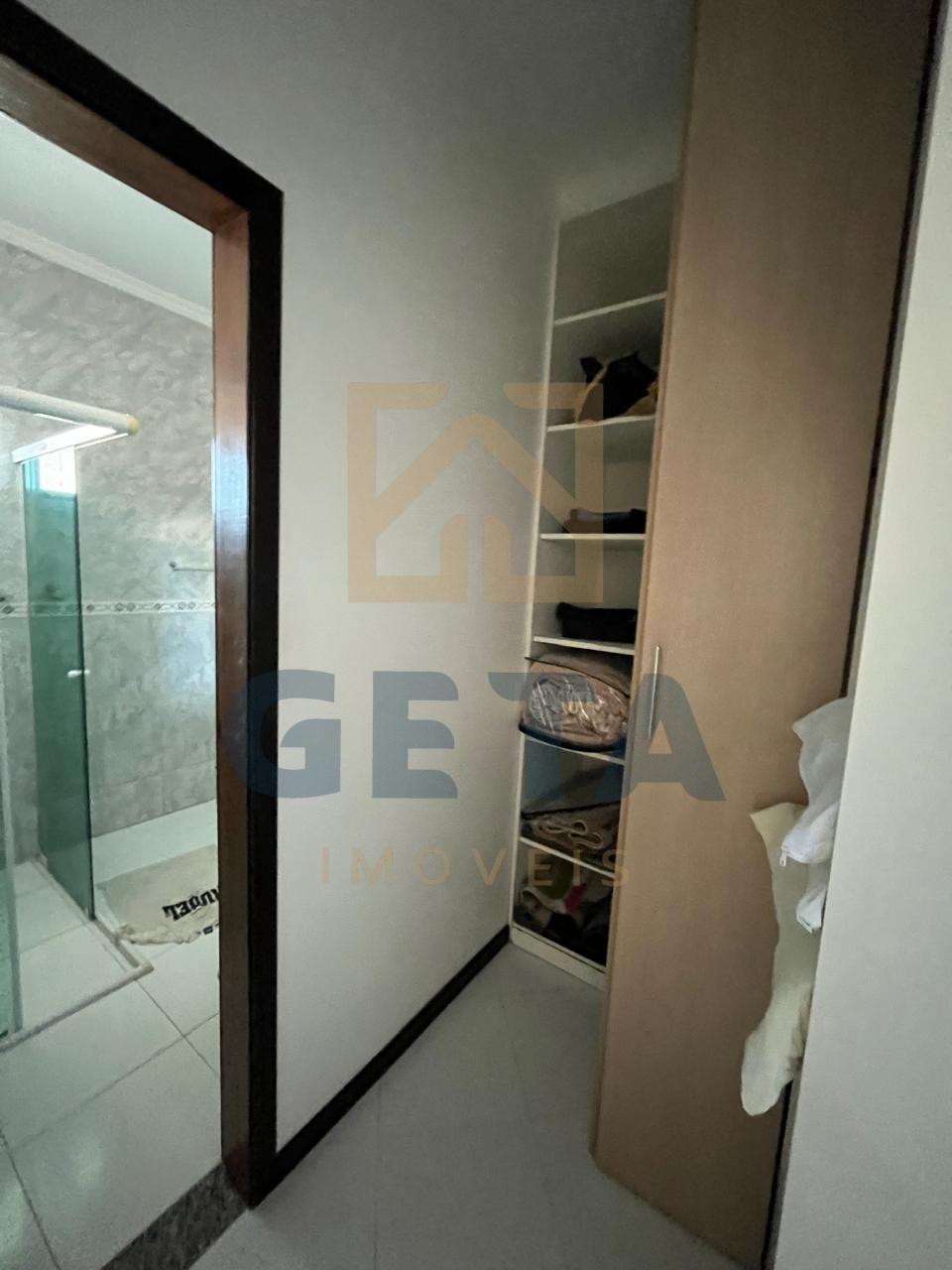 Casa, 4 quartos, 721 m² - Foto 22