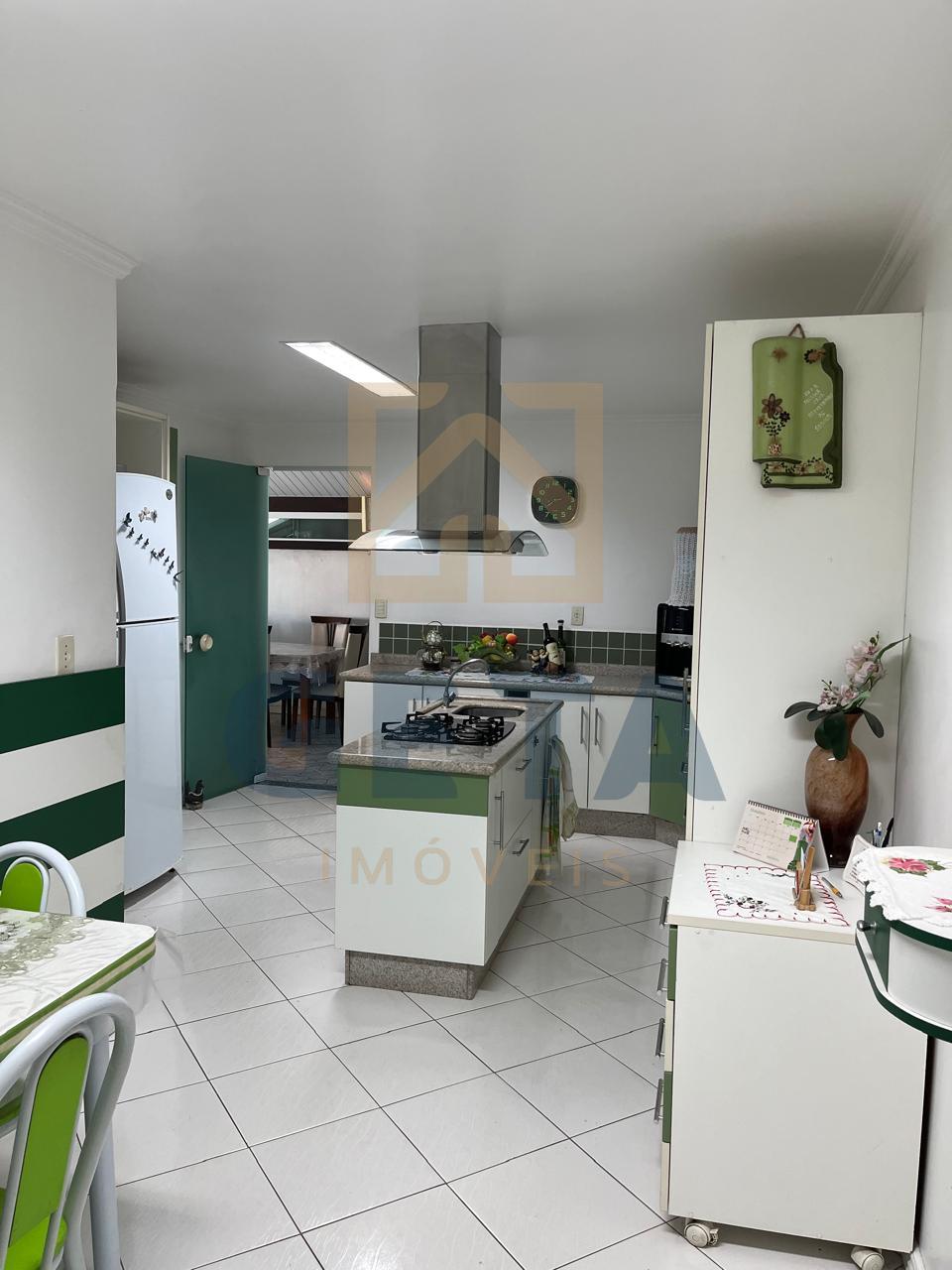 Casa, 4 quartos, 721 m² - Foto 8